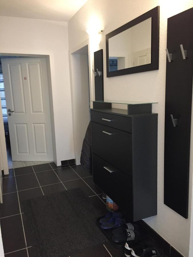 Ferienwohnung Am Bodensee- Zentrale Lage, Free Parking And Wifi, 109 M2, Privater Garten, 7 Gaeste, 2X Kingsize Boxspringbett, Familienfreundlich ฟรีดริชส์ฮาเฟน ภายนอก รูปภาพ