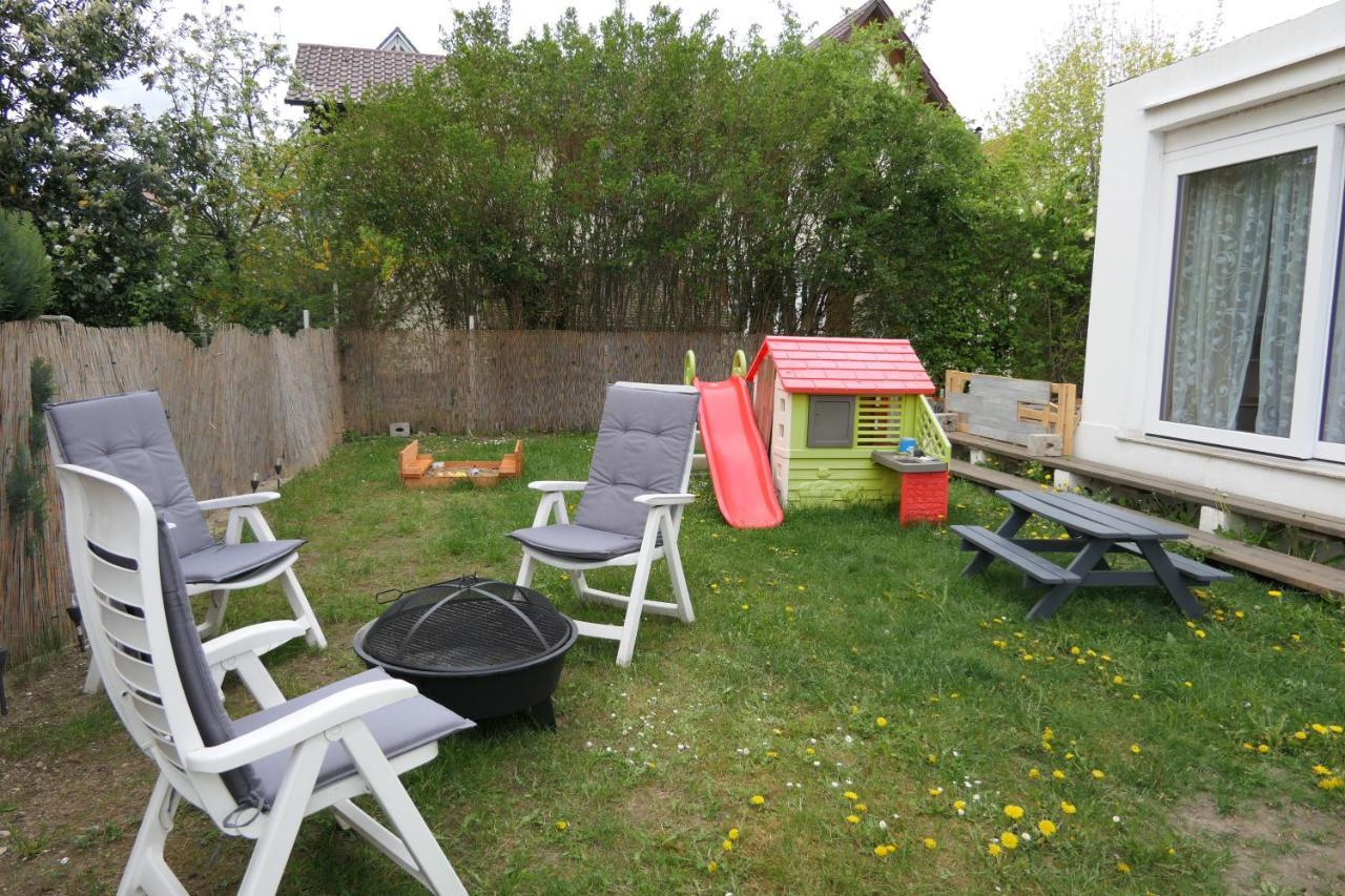 Ferienwohnung Am Bodensee- Zentrale Lage, Free Parking And Wifi, 109 M2, Privater Garten, 7 Gaeste, 2X Kingsize Boxspringbett, Familienfreundlich ฟรีดริชส์ฮาเฟน ภายนอก รูปภาพ